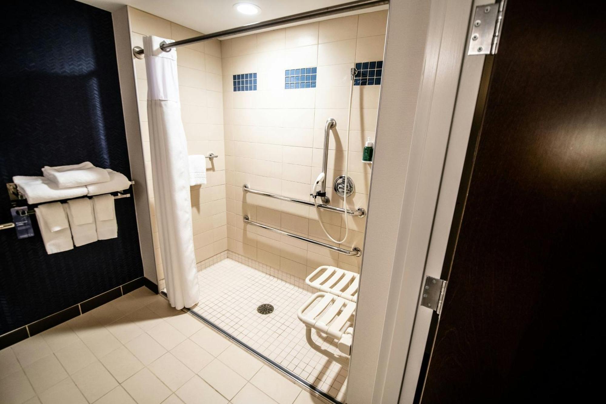 Fairfield By Marriott Inn & Suites Washington Casino Area エクステリア 写真